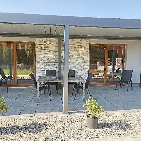 Ubytovani U Vrbicky - Blizko Prahy Unhošť Extérieur photo