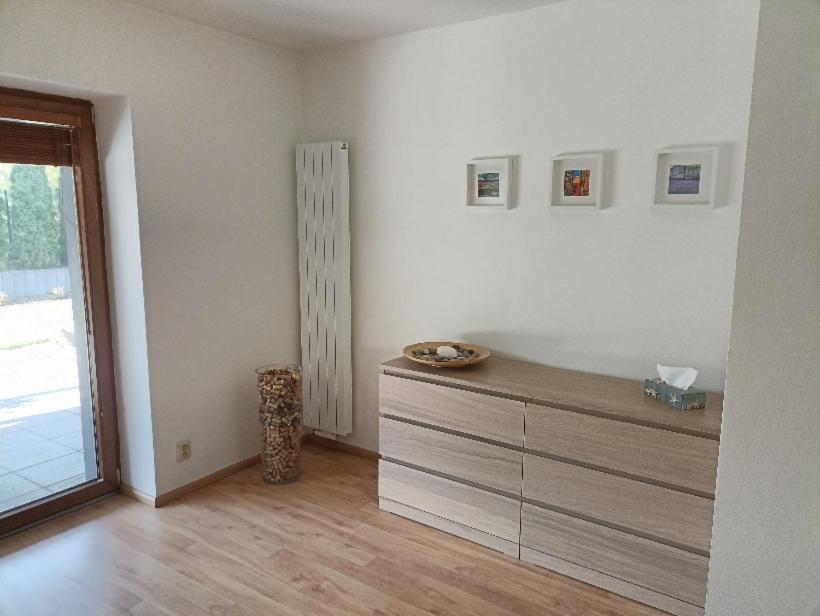 Ubytovani U Vrbicky - Blizko Prahy Unhošť Extérieur photo